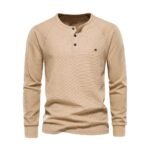 Beige Henley Skjorte - Komfortabel og Stilig til Uformelle Anledninger.